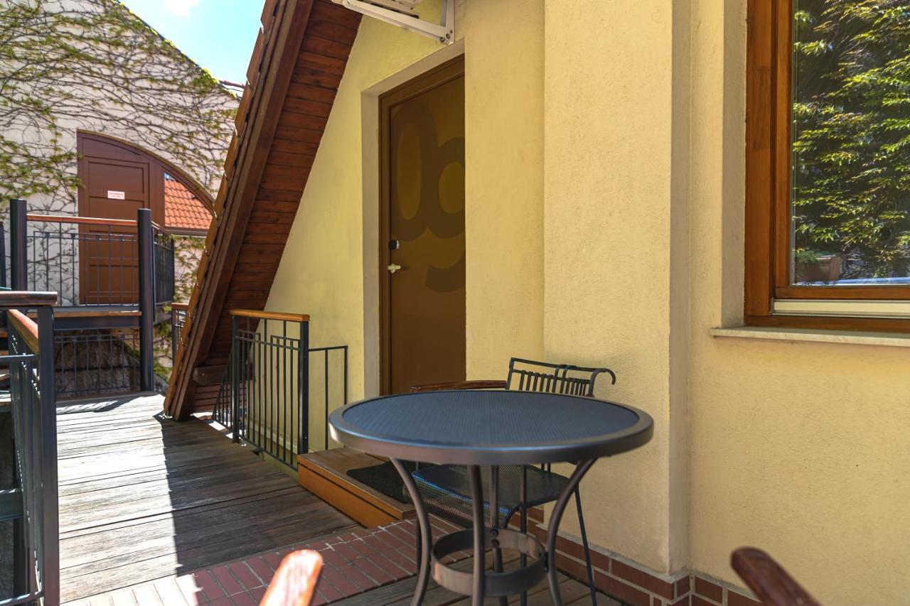 Oliva Hotel Veszprém Exterior foto